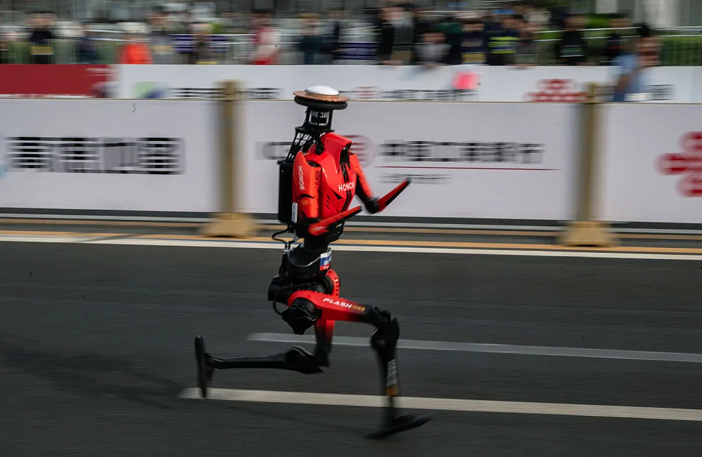 Humanoid robots Beijing half marathon